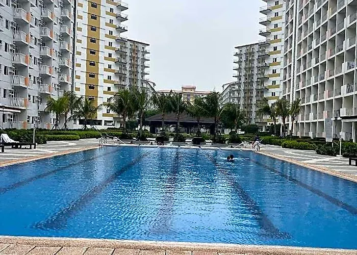 Field Residences 5* Manila