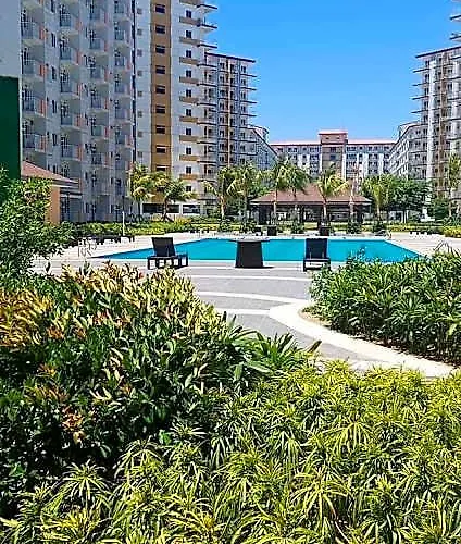 Hotel Field Residences 5*